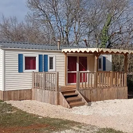 Campingplatz Le Figuier Mobil 6 Personnes Le Bel Air Limogne-en-Quercy